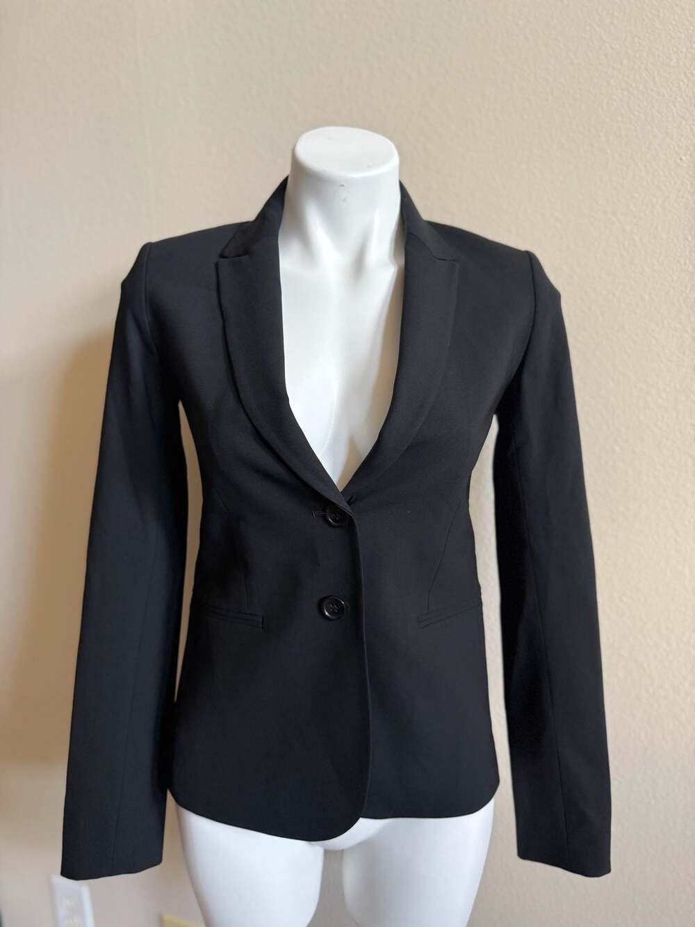 Theory Women's Black Two-Button Virgin Wool Blazer Jacket